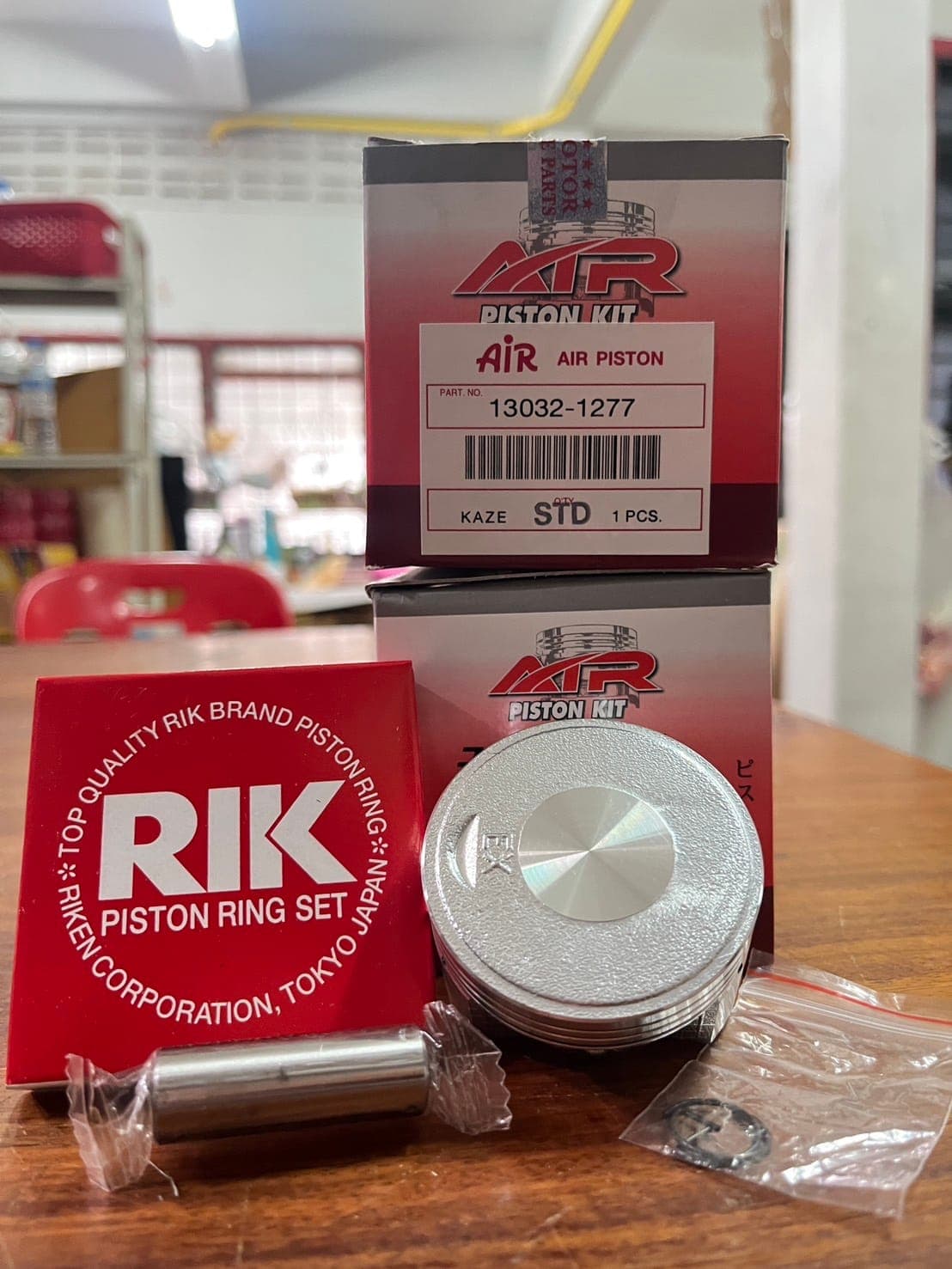 ลูกสูบ AIR Kawasaki Kaze STD 56.00mm พร้อมสลัก แหวน คลิปล็อก ราคา 219 บาท - Mana Racing Shop